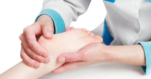 Deformación do pé de valgus nos nenos